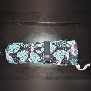 lug Clipper hot styling tools holder in Flamingo black